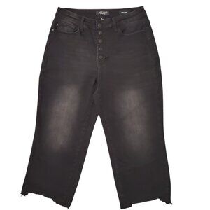 Judy Blue Wide Crop 16W JB88829 BK (Meas 32x24 12" High Rise) Black Jeans A10